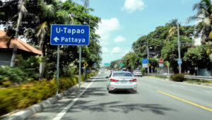 vyiezd-iz-aeroporta-u-tapao-na-arendovannom-avto-v-pattayu